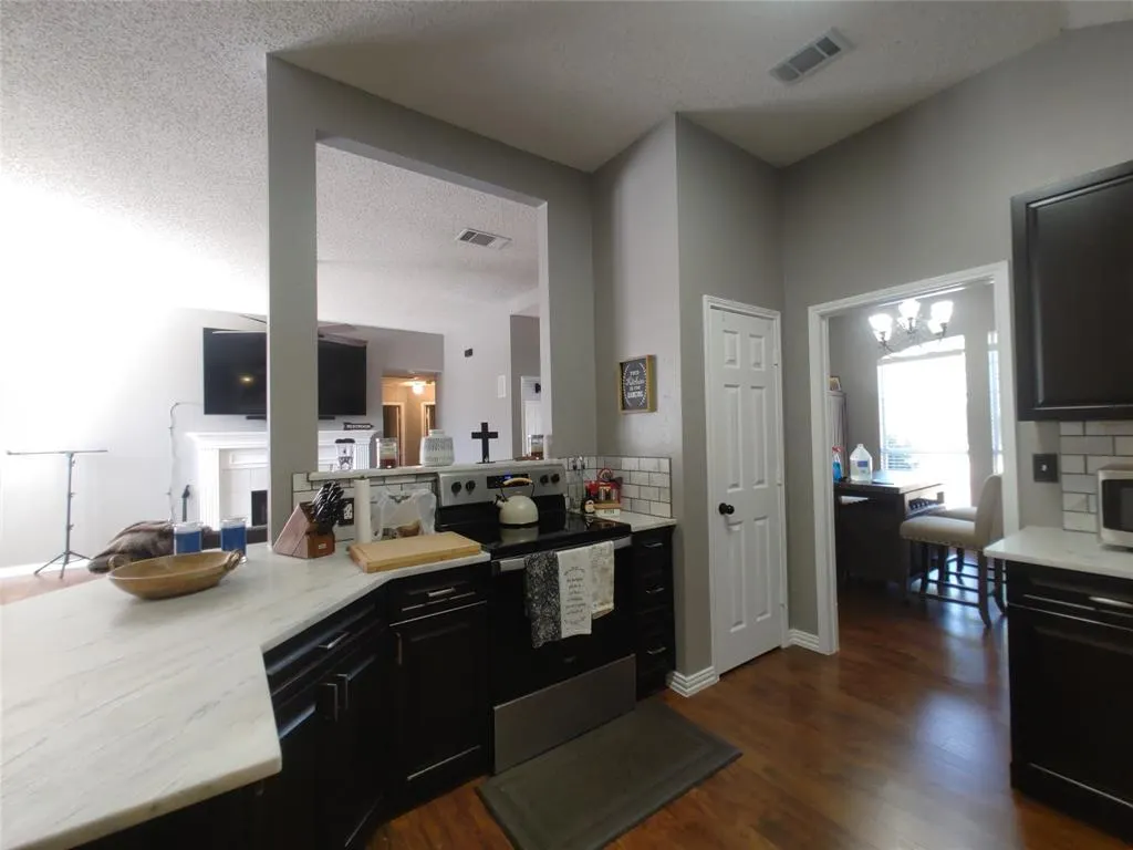 1010 Mark Twain Drive