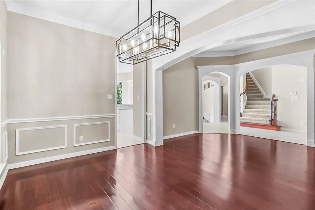 504 Broad Leaf Lane
