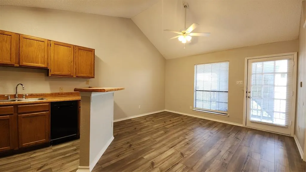 6108 Abrams Road, #627