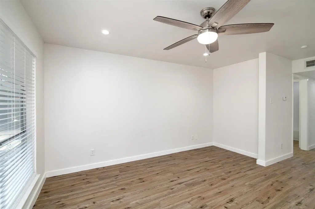 2722 Throckmorton st Street, #310