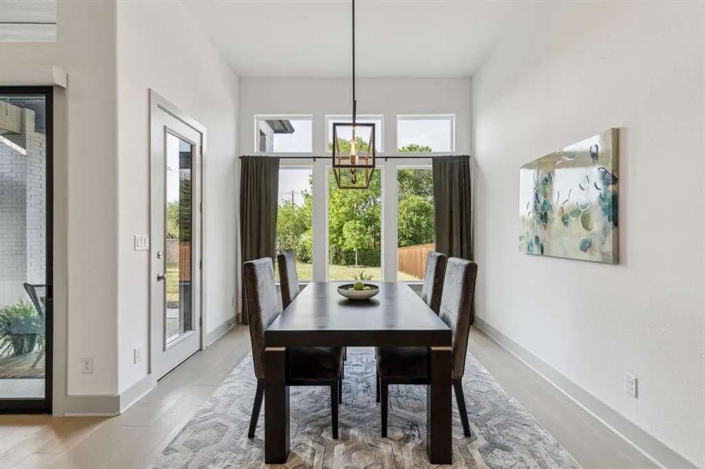 6252 Rocca Valle Drive