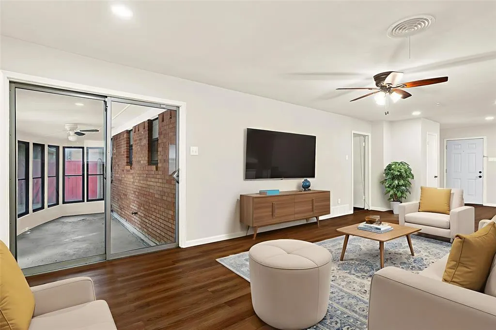 2523 Dorrington Drive