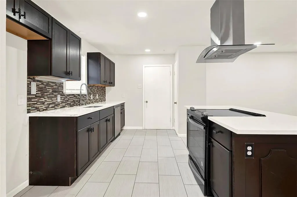 2523 Dorrington Drive