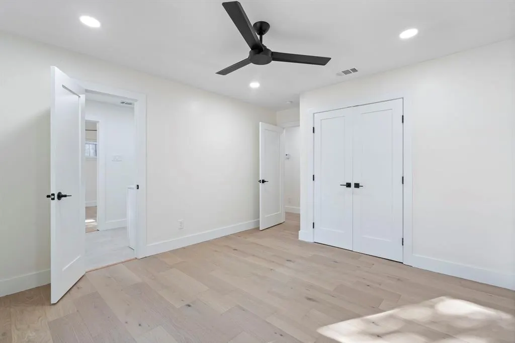 4927 Creighton Drive