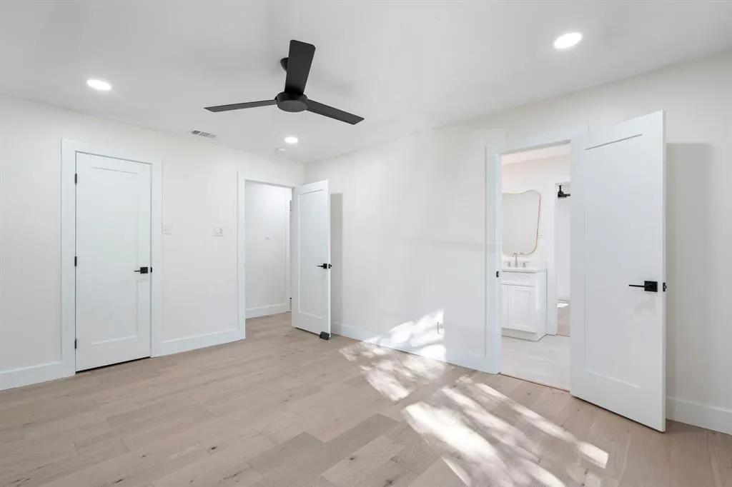 4927 Creighton Drive