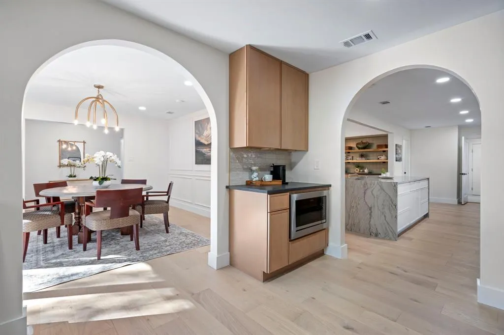 4927 Creighton Drive