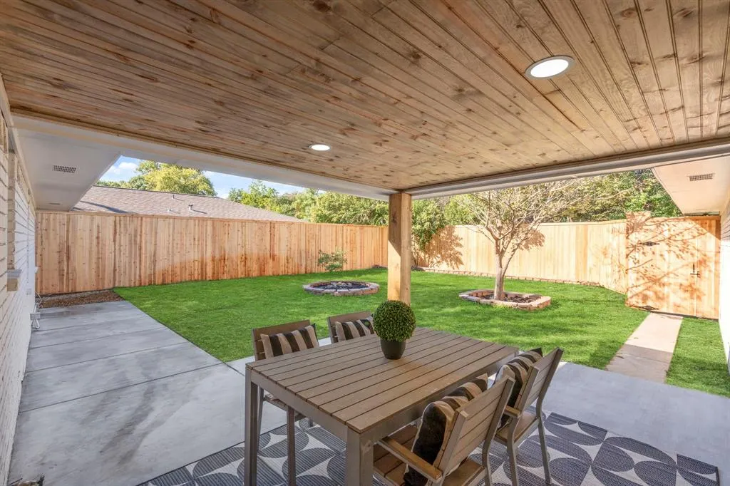 4927 Creighton Drive