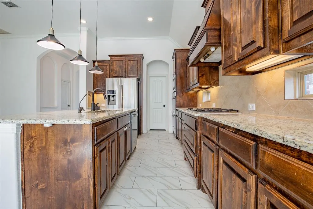 9525 Corinth Lane