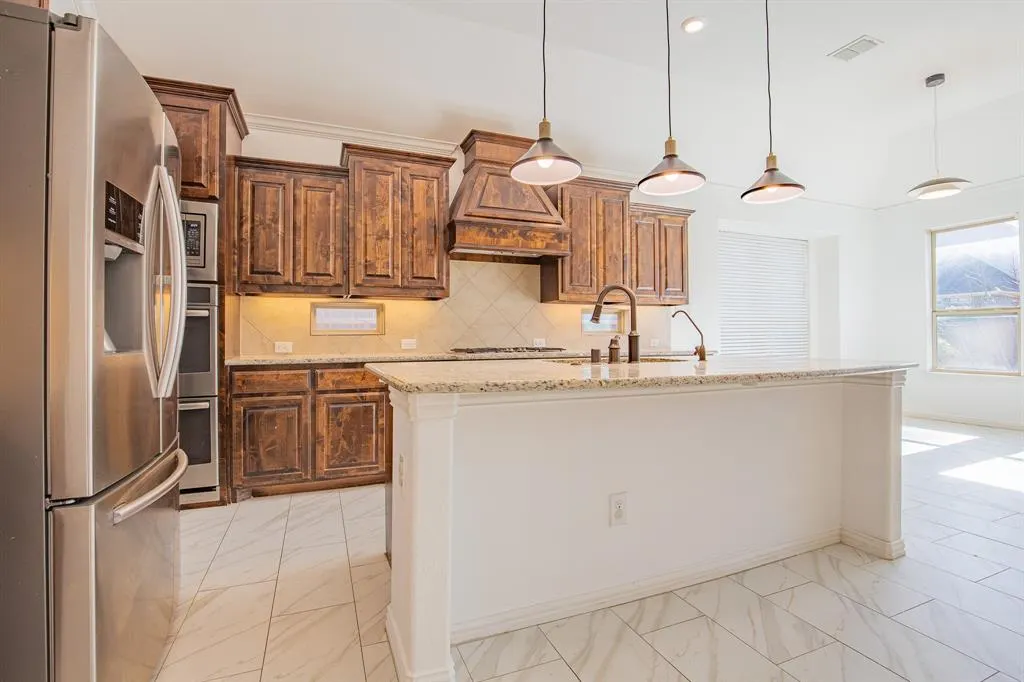 9525 Corinth Lane