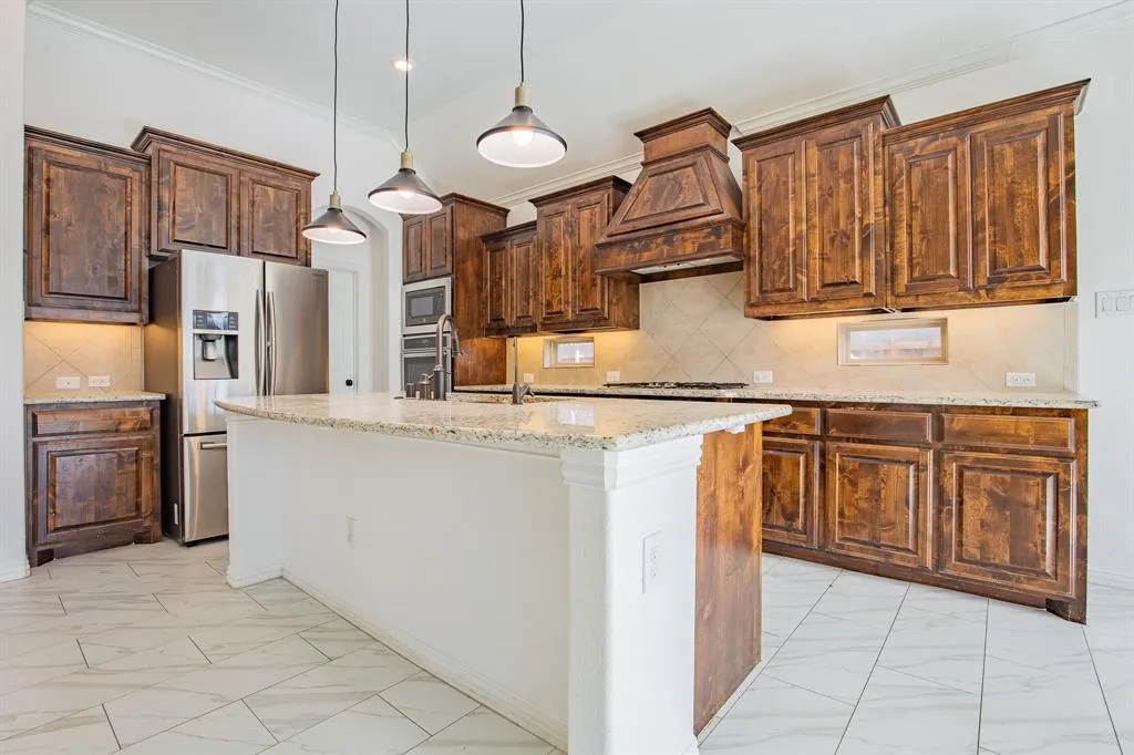9525 Corinth Lane