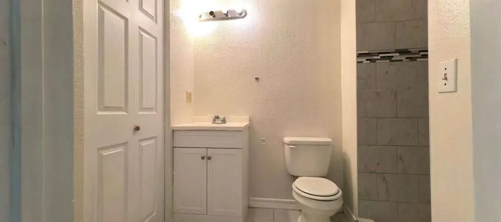 6331 Windmill Circle