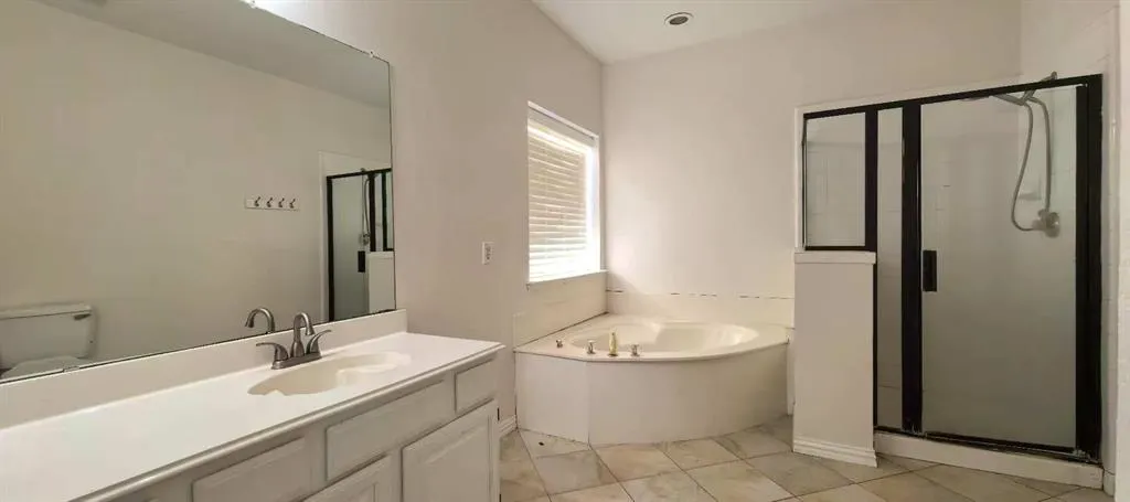 6331 Windmill Circle