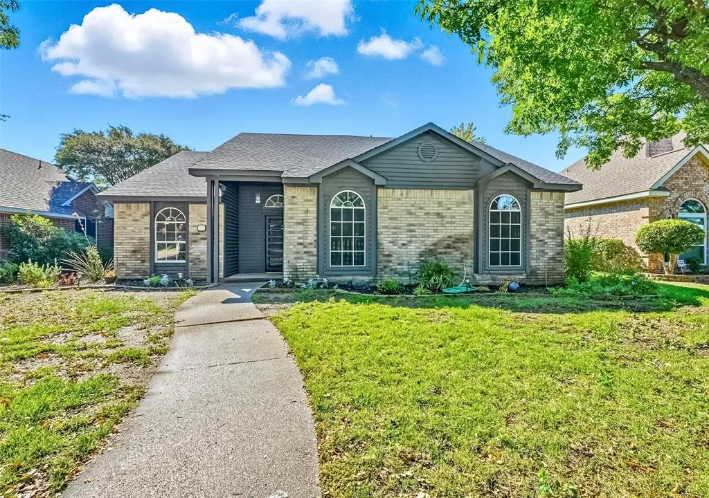 7829 Creekview Drive