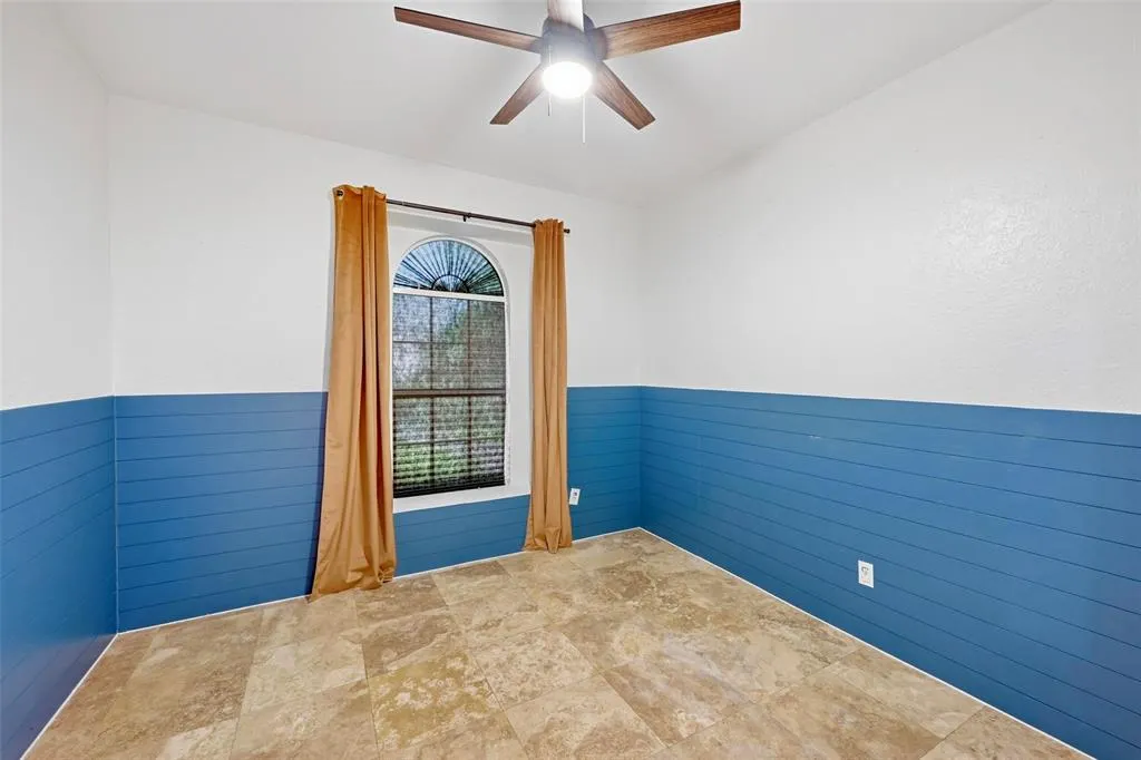 7829 Creekview Drive