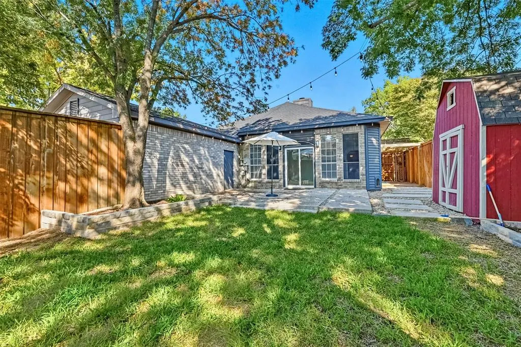 7829 Creekview Drive