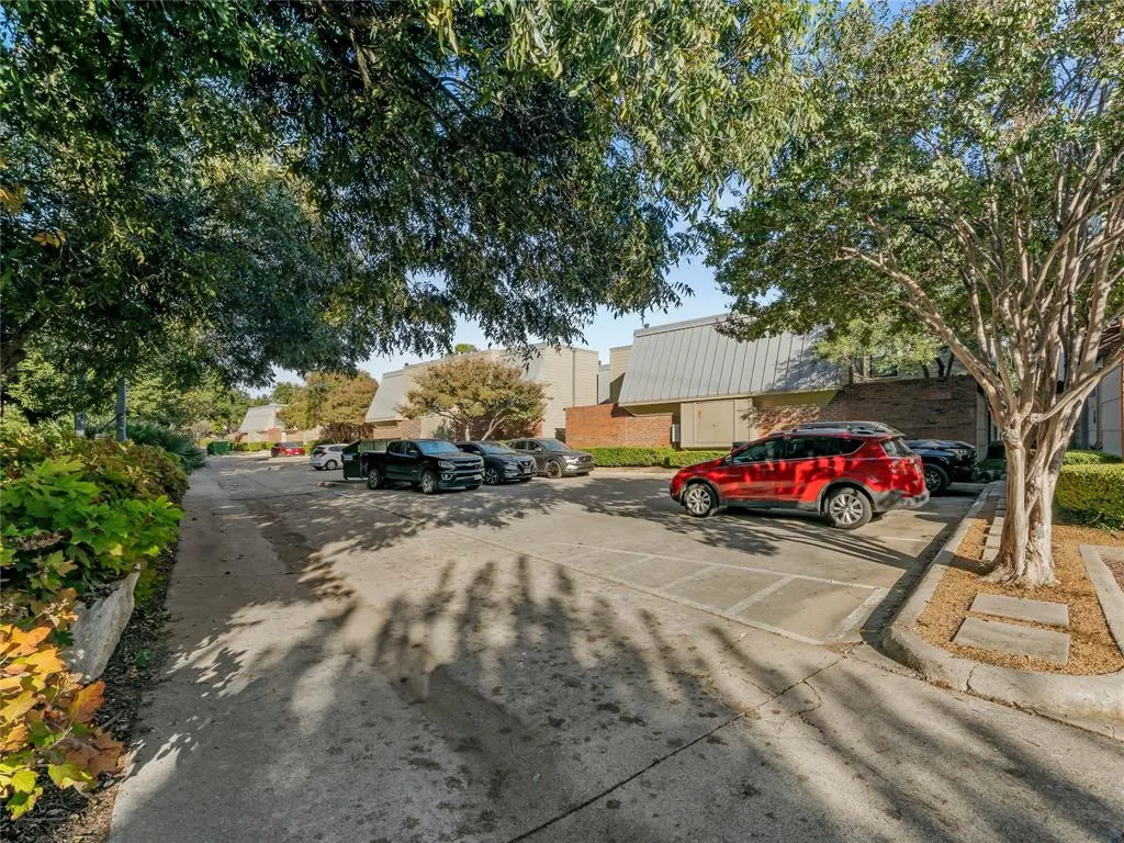 3935 Buena Vista Street, #E