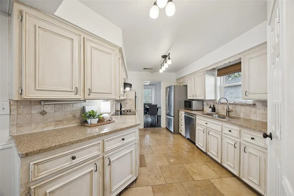 3309 Appalachian Way