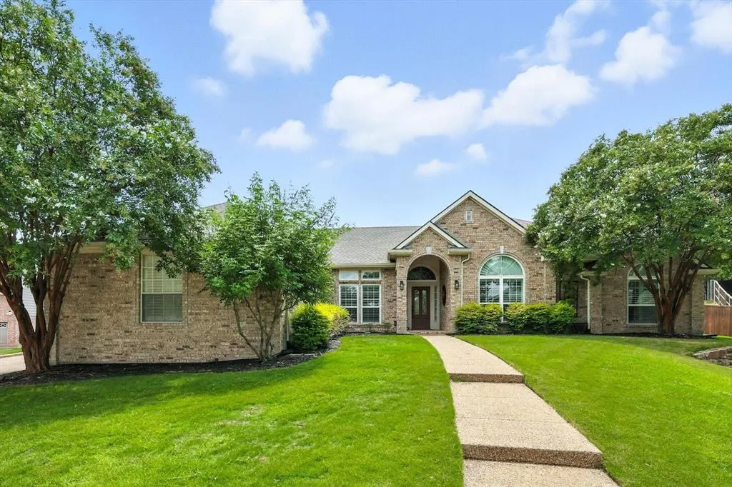 306 Stone Hollow Court