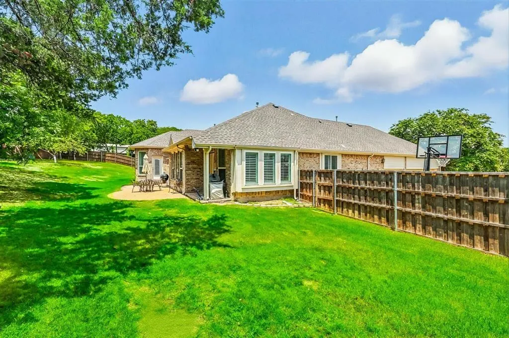 306 Stone Hollow Court