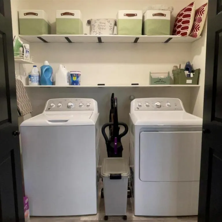 3223 Tuskegee Street