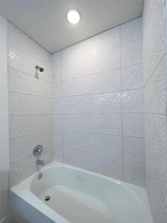 3223 Tuskegee Street