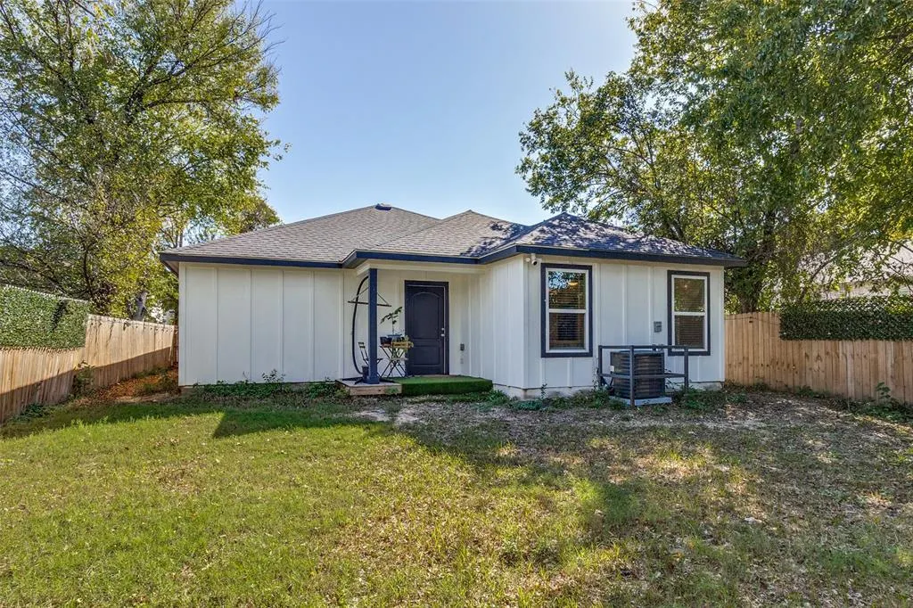 3223 Tuskegee Street