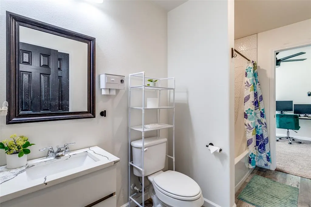 3223 Tuskegee Street