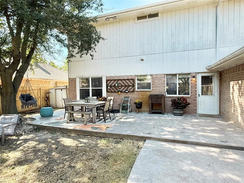3437 Ash Lane