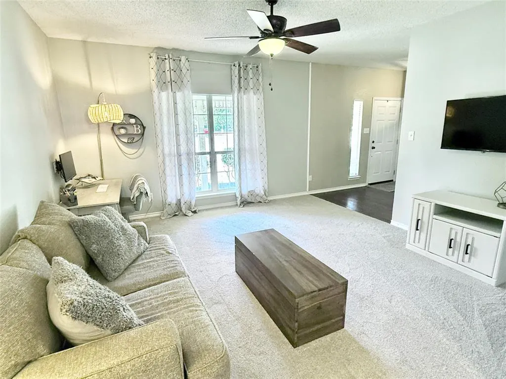 3437 Ash Lane