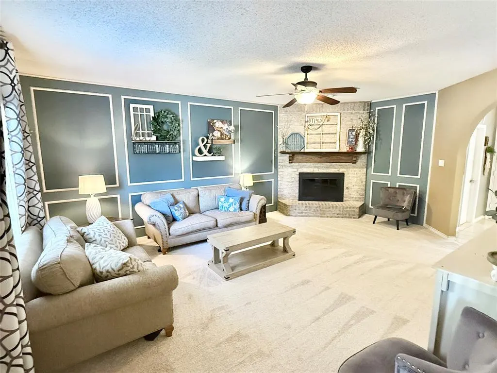 3437 Ash Lane