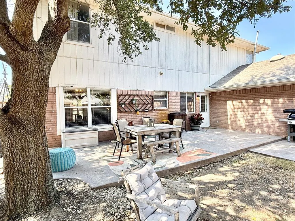 3437 Ash Lane