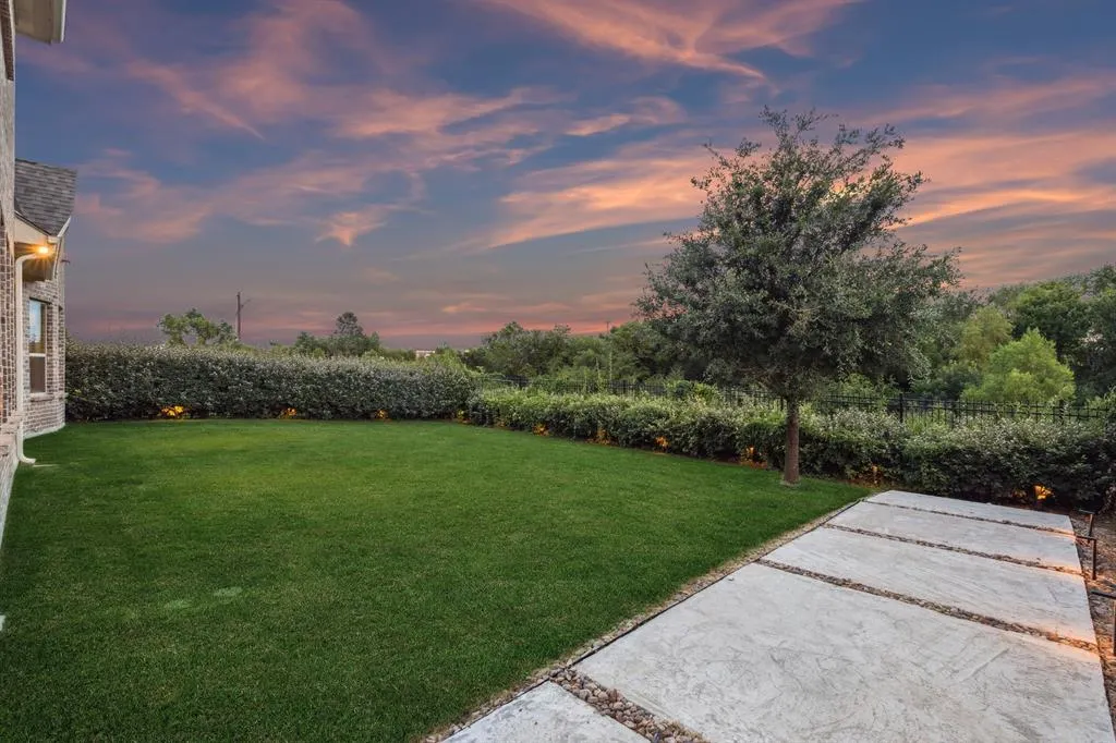 4871 Lockwood Drive