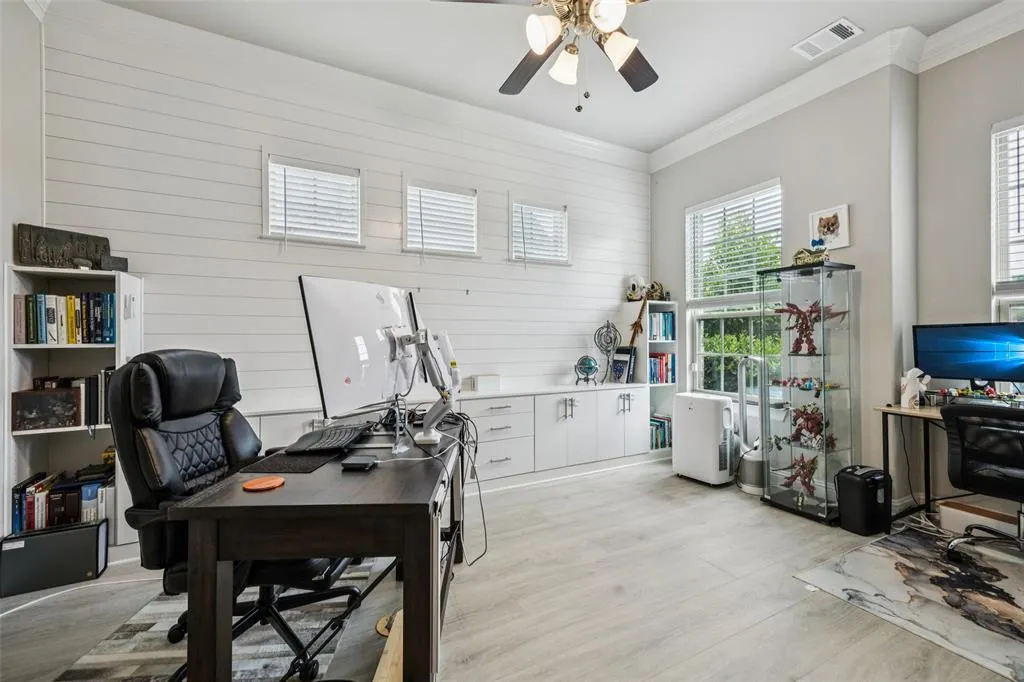4871 Lockwood Drive