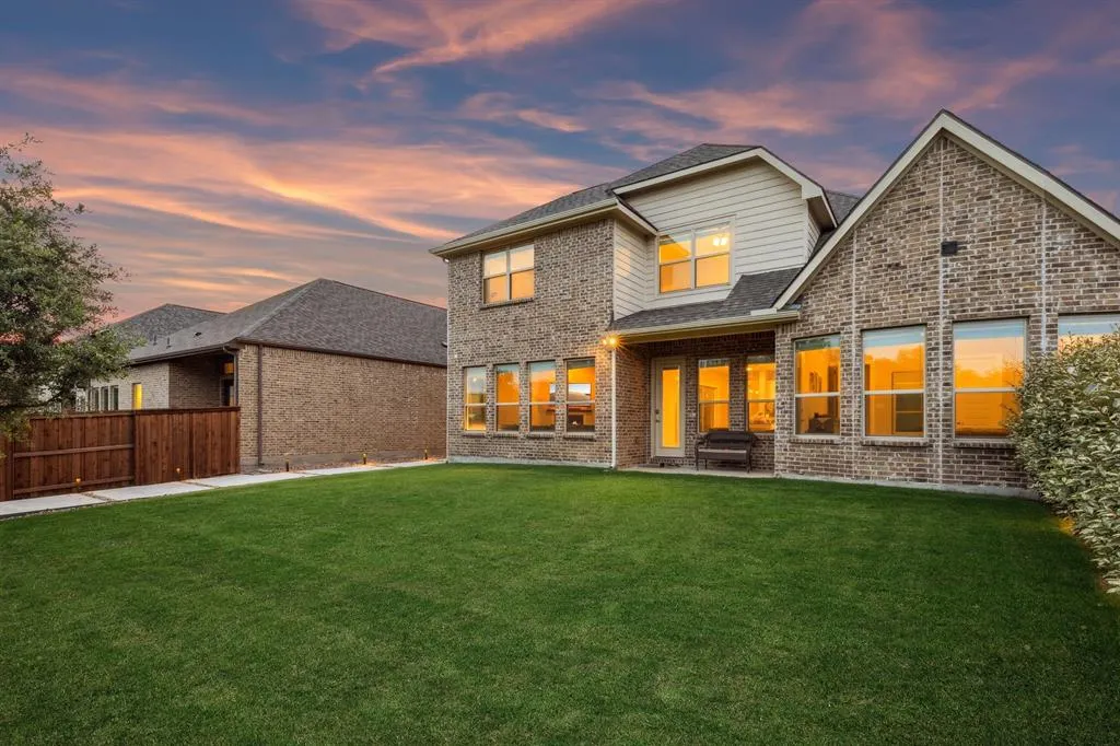 4871 Lockwood Drive