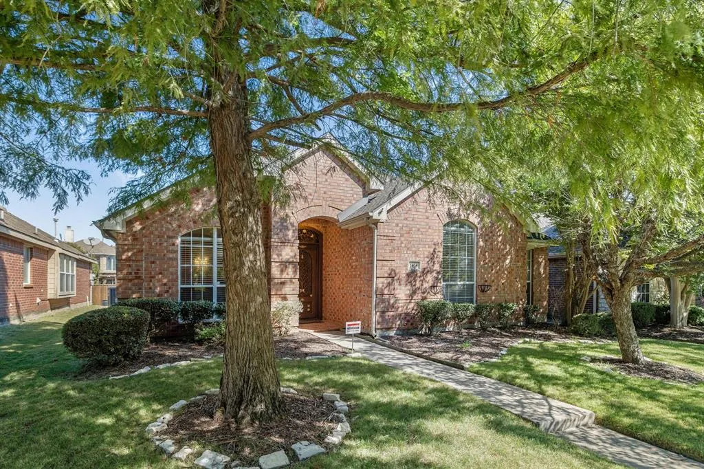 1658 Carson Lane