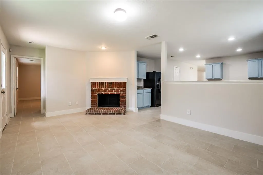 10556 Midway Drive