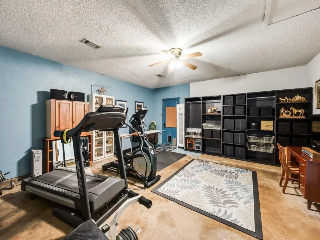 3800 DR GRIFFIN Road