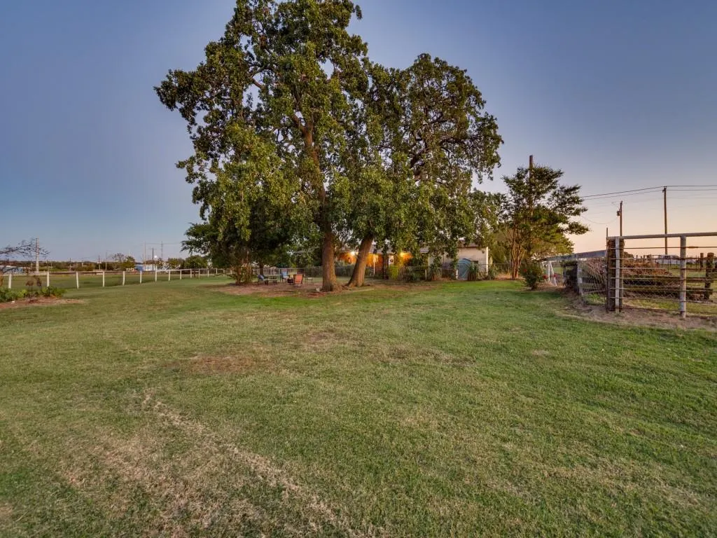 3800 DR GRIFFIN Road