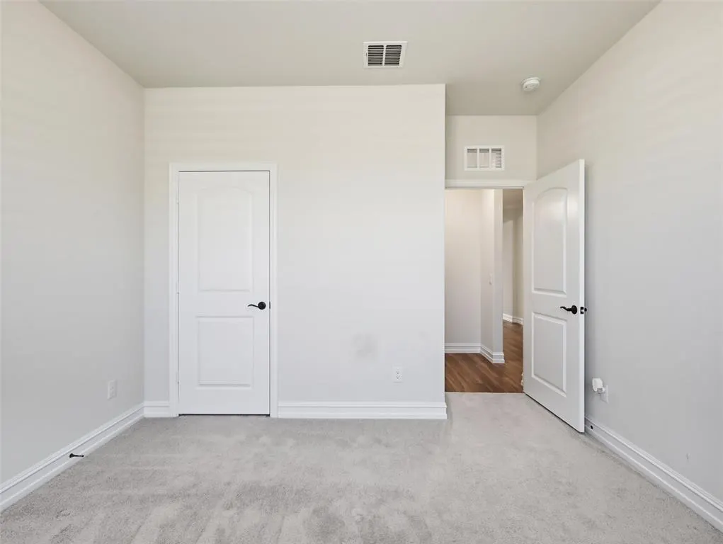 7728 Monument Drive
