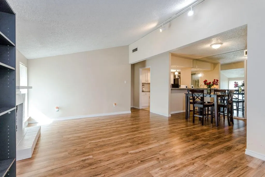 12802 Midway Road, #2003