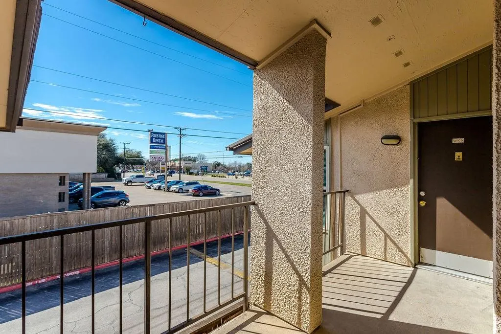12802 Midway Road, #2003