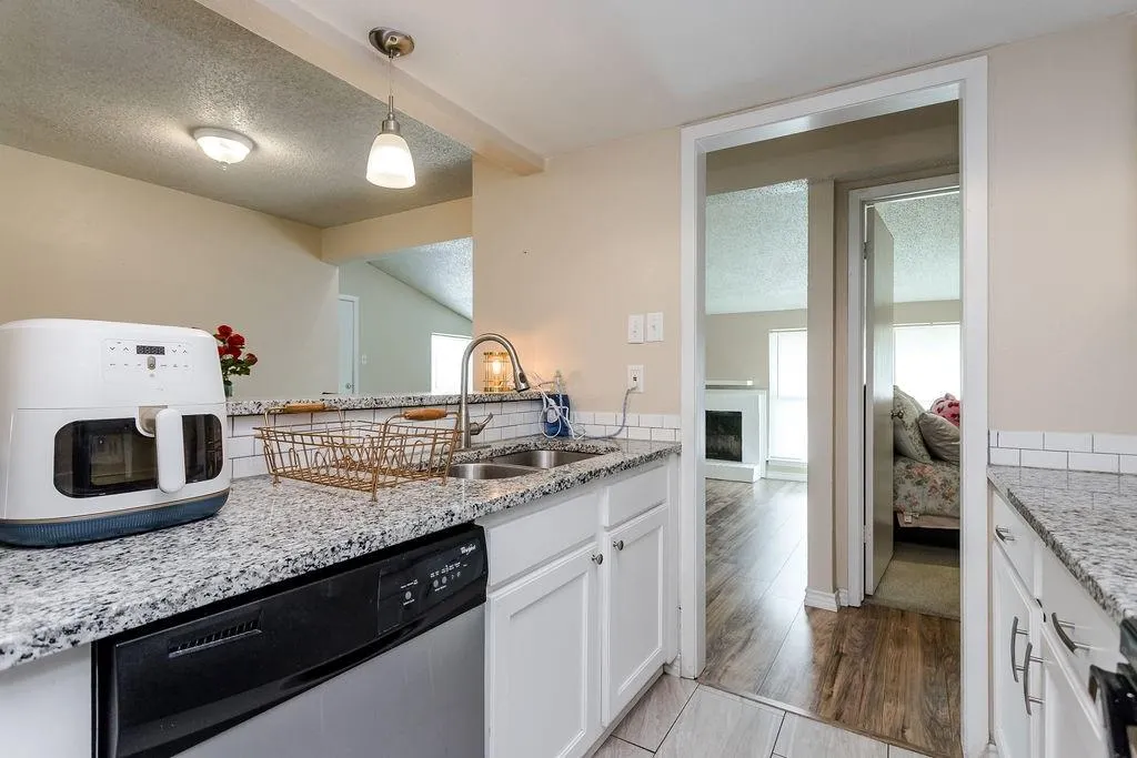 12802 Midway Road, #2003