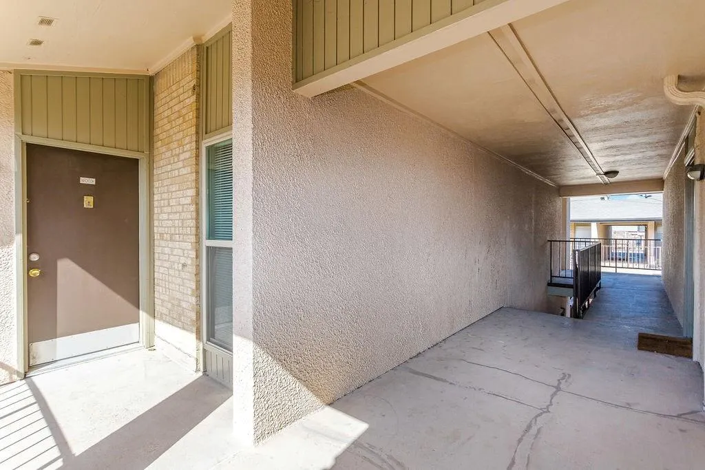 12802 Midway Road, #2003