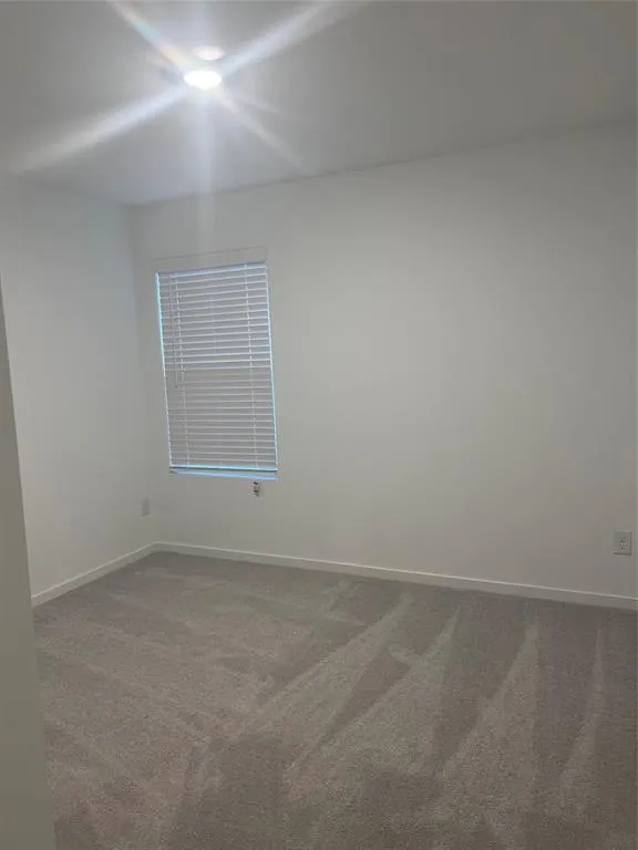 2041 Derby Lane