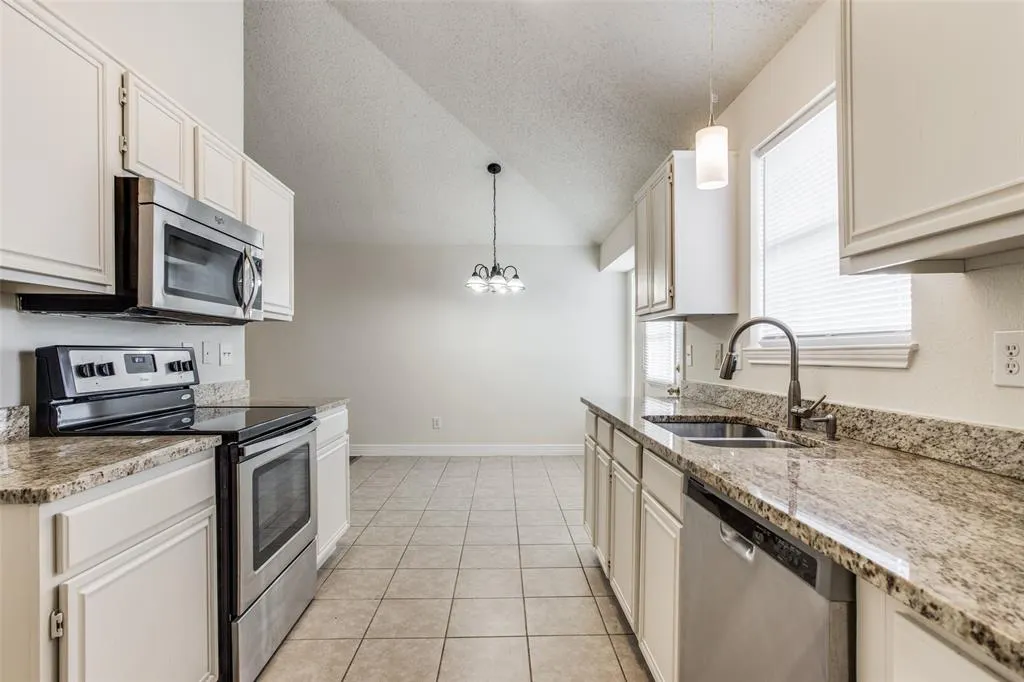 7850 Excaliber Road