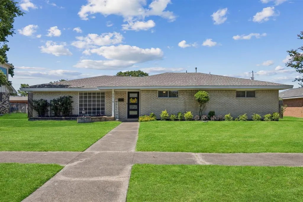 2015 Whitedove Drive