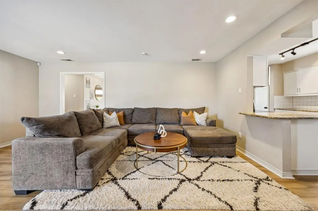 2015 Whitedove Drive