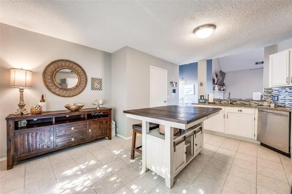 10301 Burgundy Drive