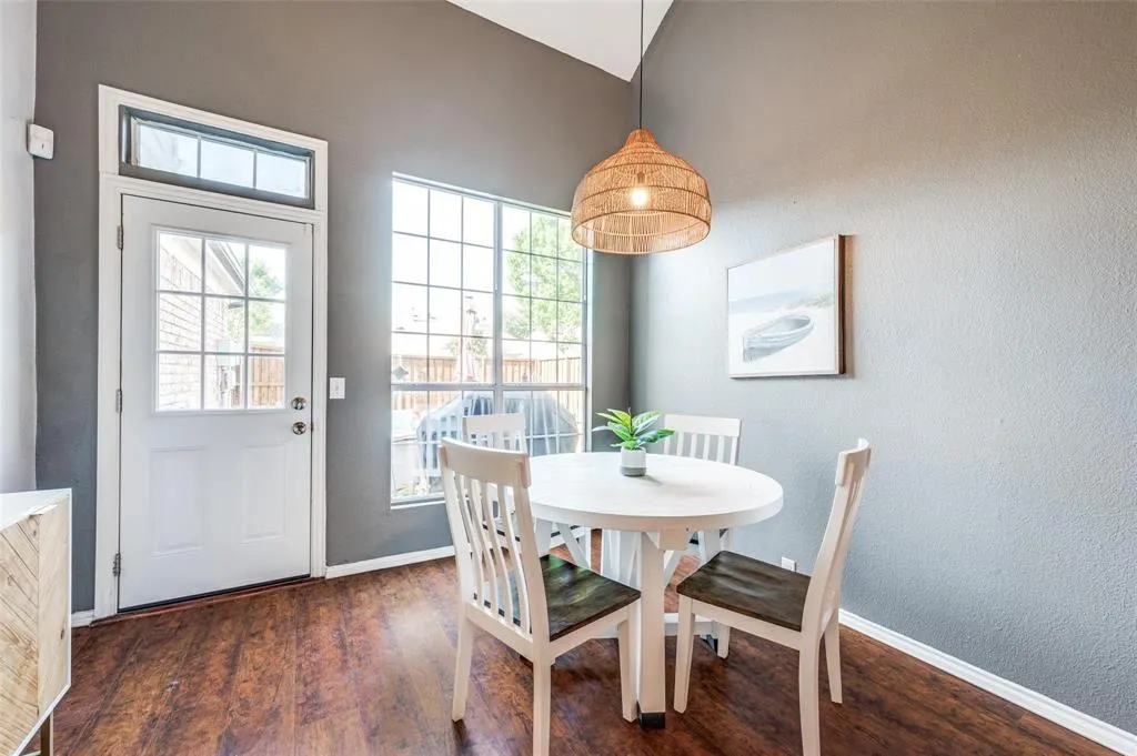 10301 Burgundy Drive