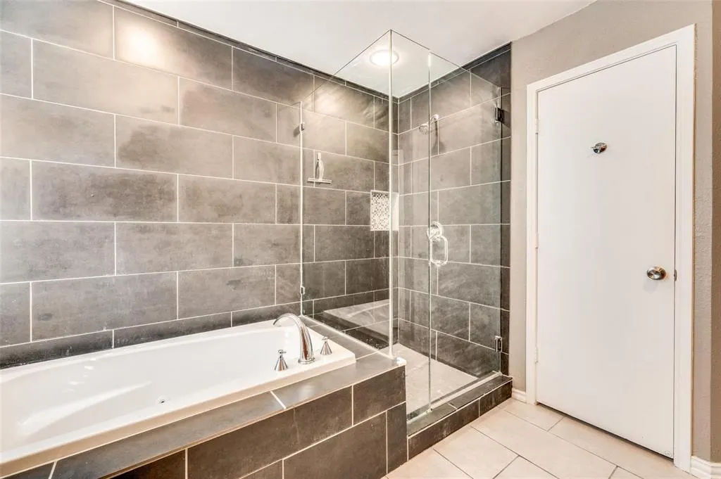 10301 Burgundy Drive